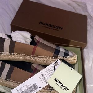 Burberry Flat Espadrille Size: Eur 37 **WORN ONCE**